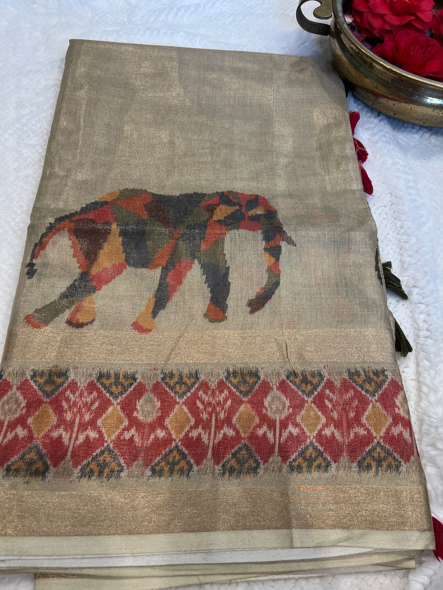 Eraaya Gold Tissue Saree