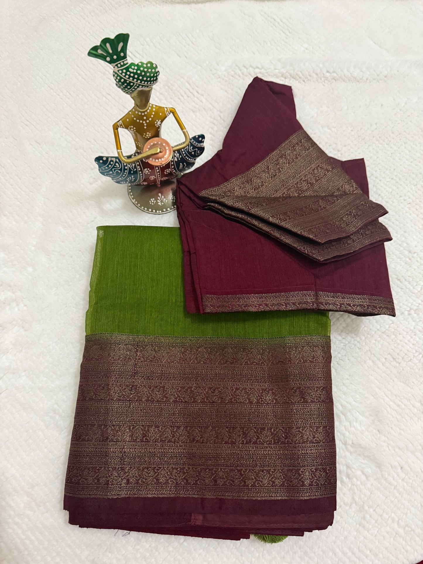 Green and Maroon Semi Jute Silk Saree