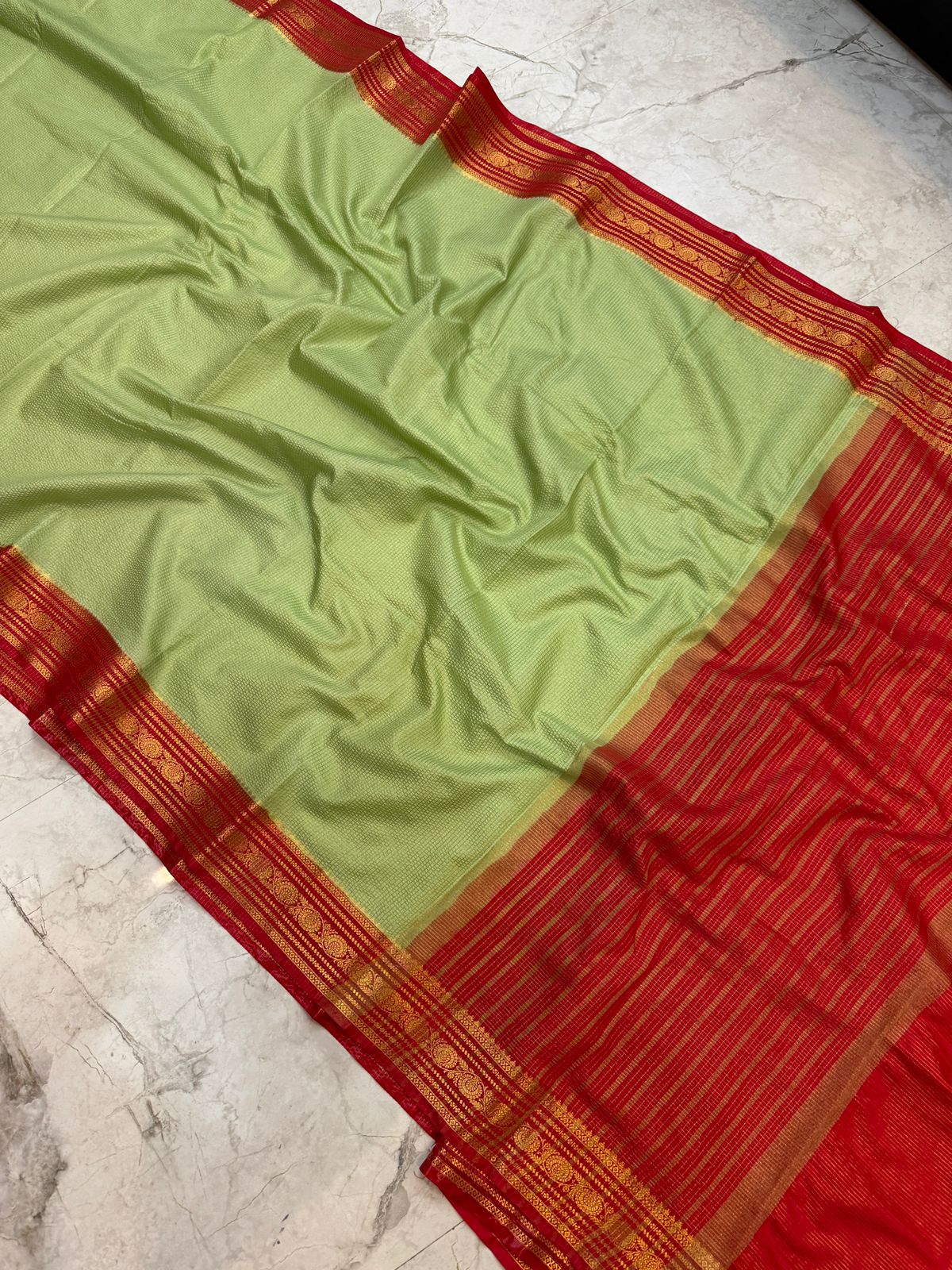 Green and Red Checked Pattern Warm Silk Saree
