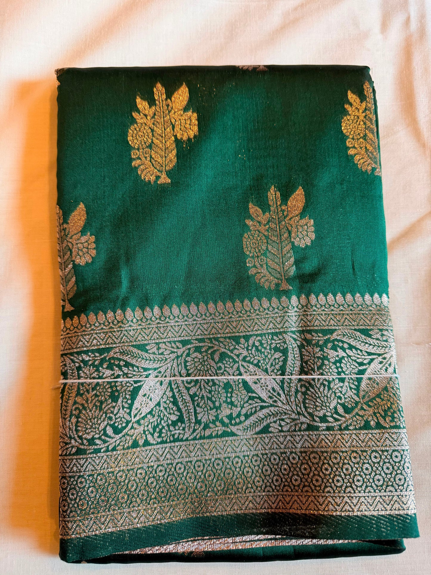 Green Damini Semi Soft Silk Fancy Saree