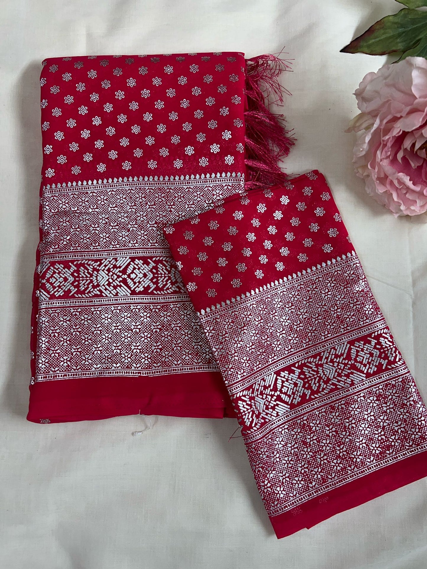 Red Sun Star Gift Saree