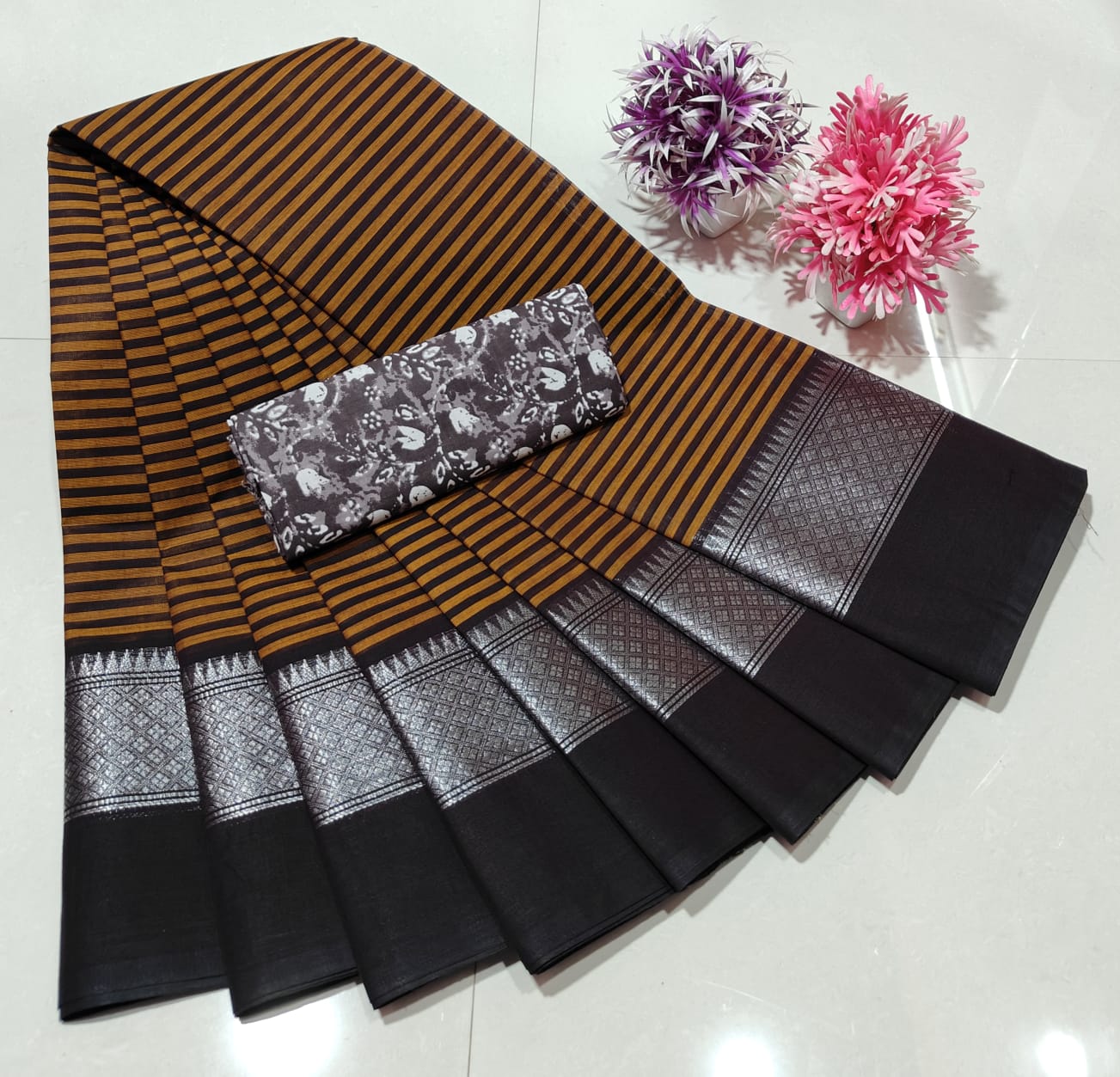 Yellow Black Stripe Chettinad Royal Plain Pure Cotton Saree with Kalamkari Blouse