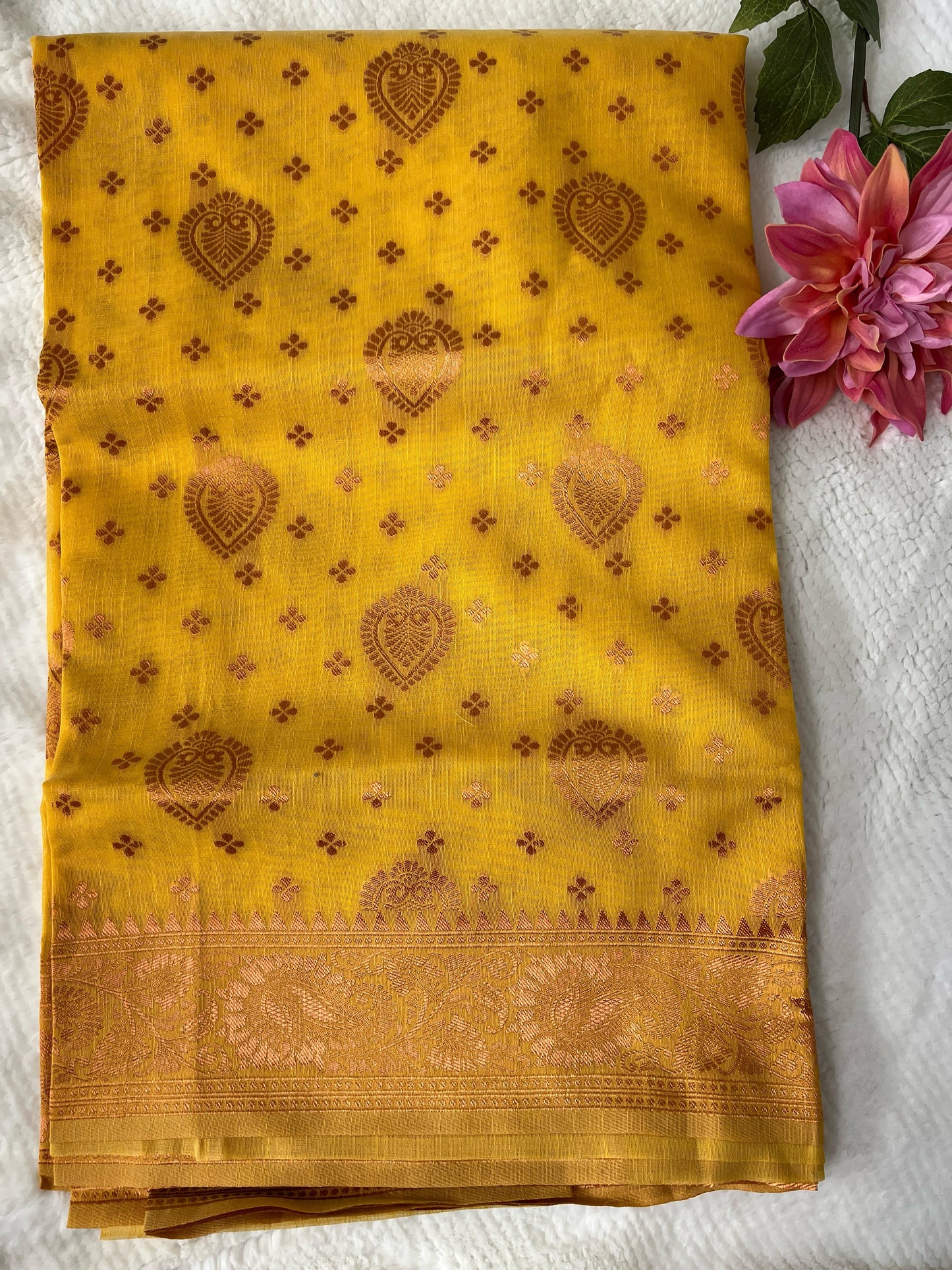 Yellow Lambhor Linen Saree