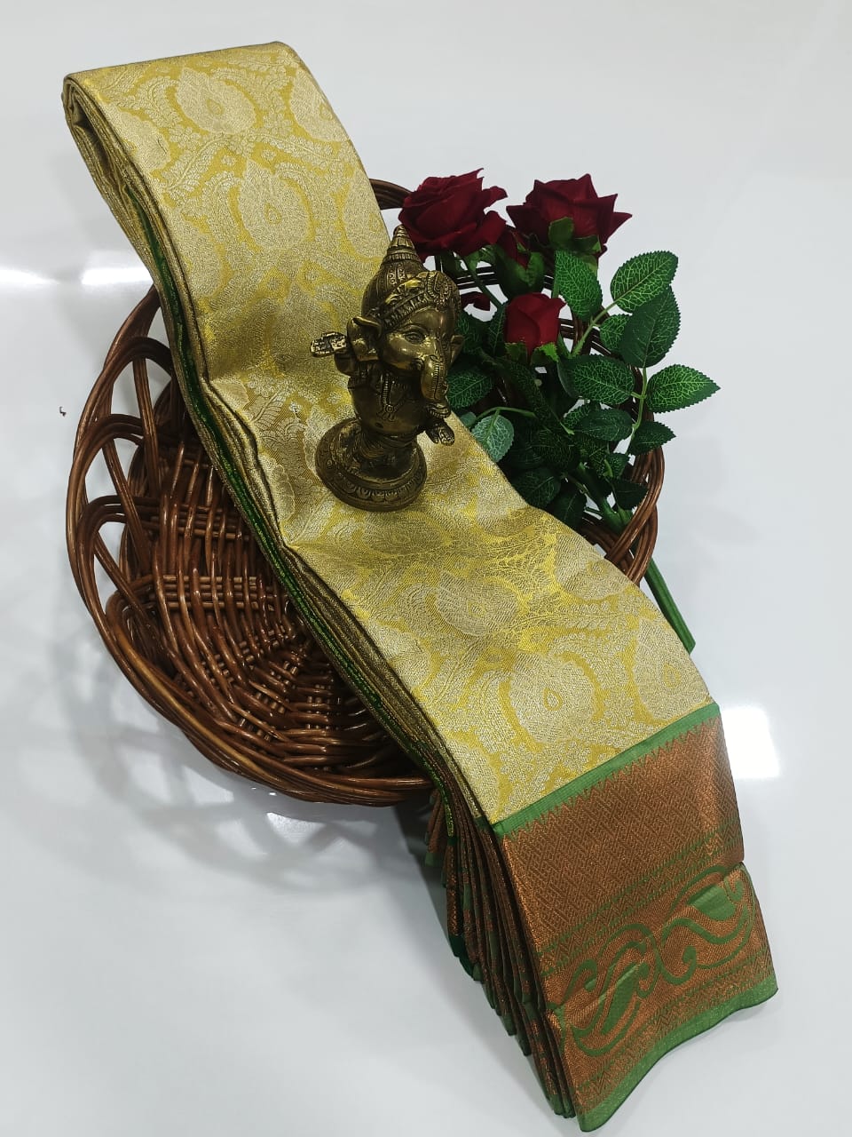 Green Grand Wedding Tissue Silk Saree