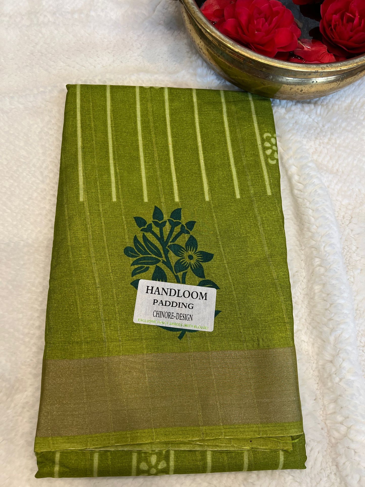 Green Handloom Padding Linen Saree