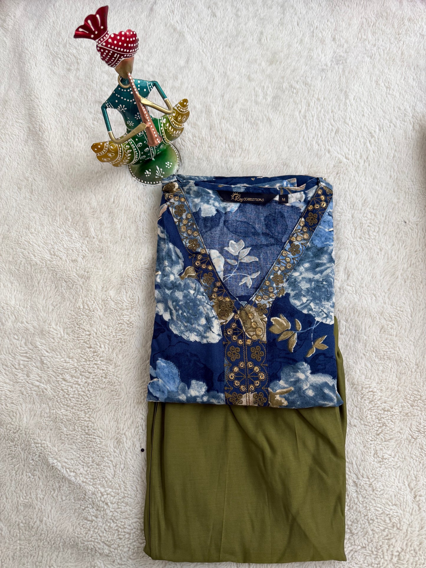 Dark Blue with Green V Neck 2-Piece Chudidar Set