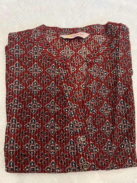 Maroon Sleeveless Short Kurti S