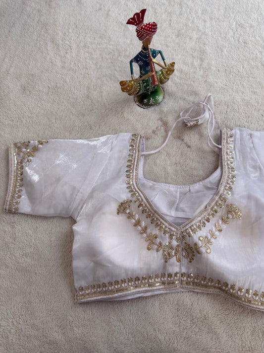White D1 Embroidery Blouse