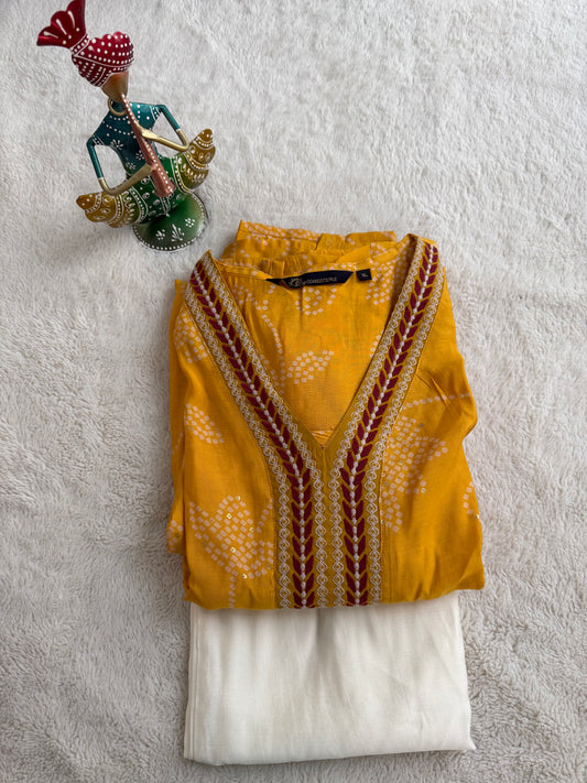 Yellow and White V Neck 2-Piece Chudidar Set